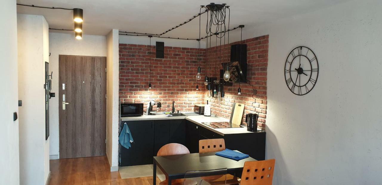 Apartament Metro Rondo Onz Βαρσοβία Εξωτερικό φωτογραφία
