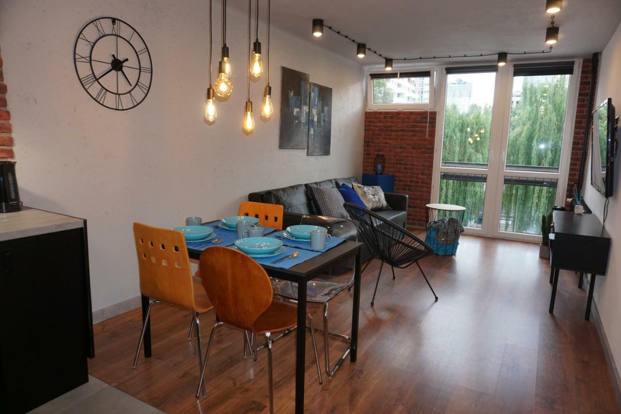 Apartament Metro Rondo Onz Βαρσοβία Εξωτερικό φωτογραφία